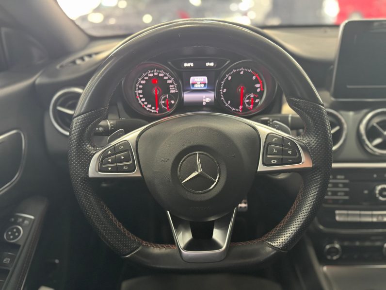 
								MERCEDES-BENZ Clase CLA CLA 220 d completo									