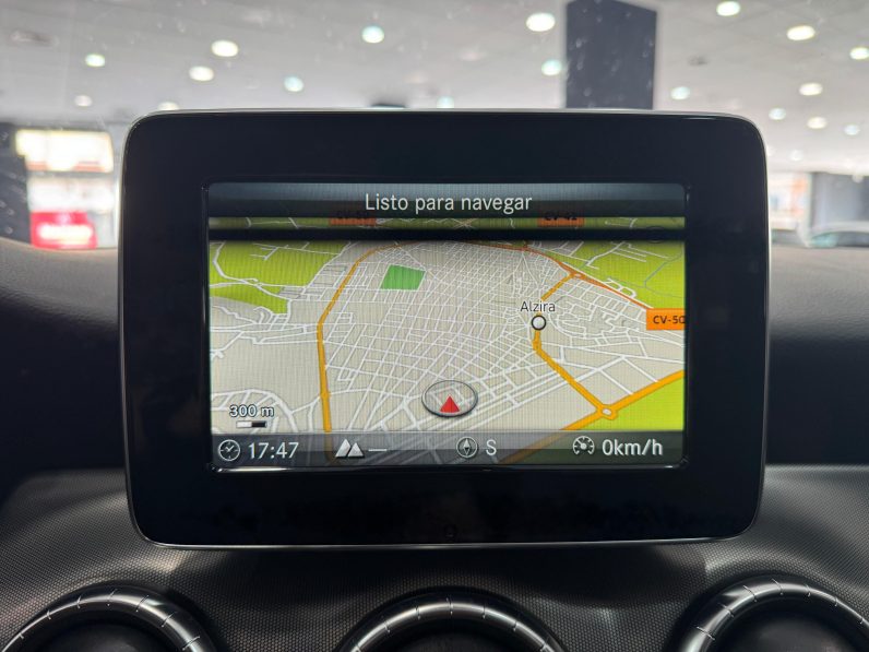 
								MERCEDES-BENZ Clase CLA CLA 220 d completo									