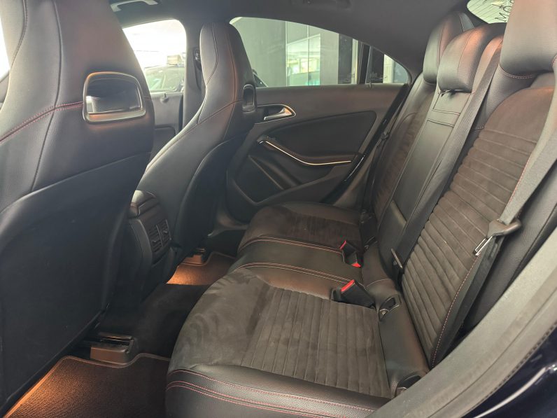 
								MERCEDES-BENZ Clase CLA CLA 220 d completo									