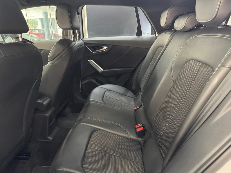 
								AUDI Q2 S line 35 TDI S tronic completo									