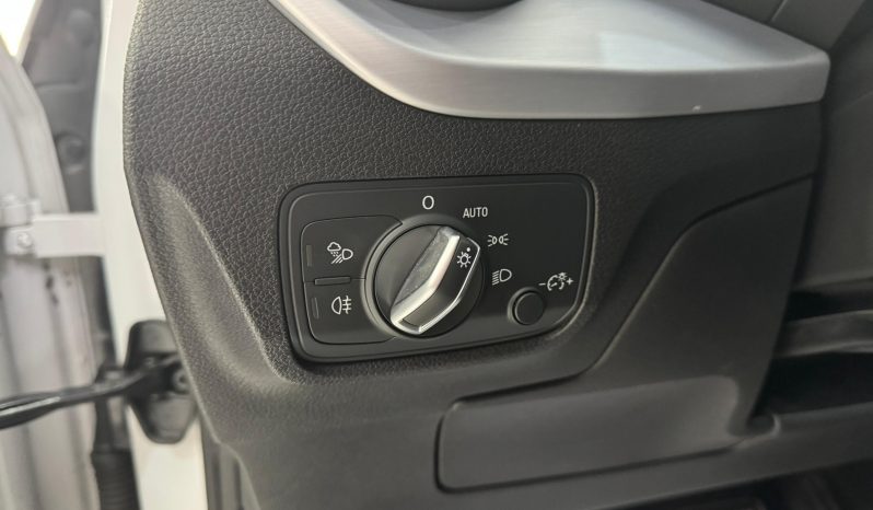 
								AUDI Q2 S line 35 TDI S tronic completo									