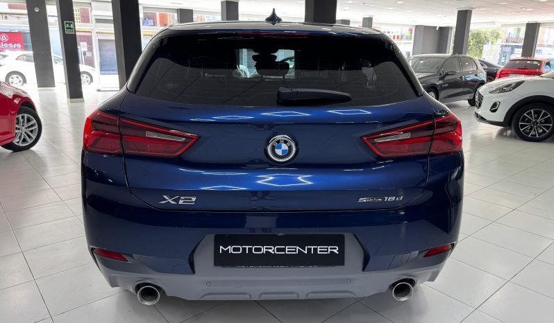 
								BMW X2 sDrive18d M completo									