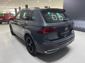 VOLKSWAGEN Tiguan Urban Sport