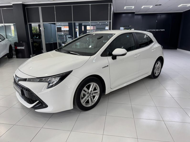 
								TOYOTA Corolla 1.8 125H ACTIVE TECH ECVT completo									