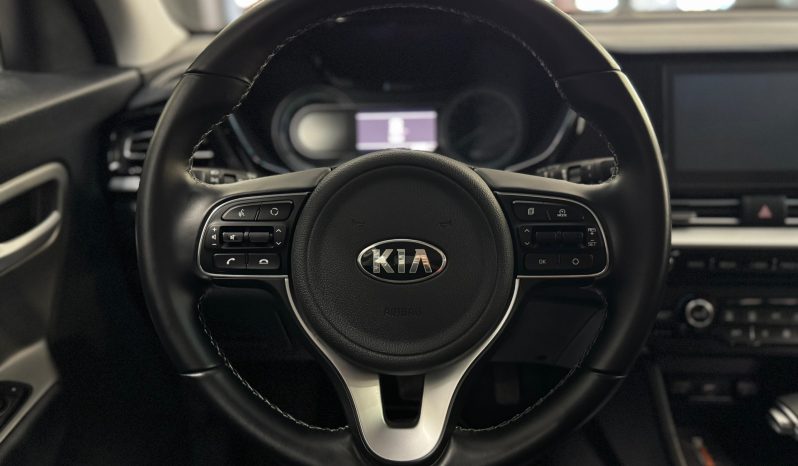 
								KIA Niro 1.6 GDi HEV Concept completo									