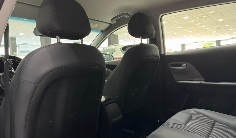 
								KIA Niro 1.6 GDi HEV Concept completo									