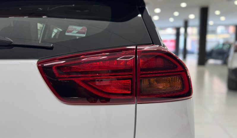 
								KIA Niro 1.6 GDi HEV Concept completo									