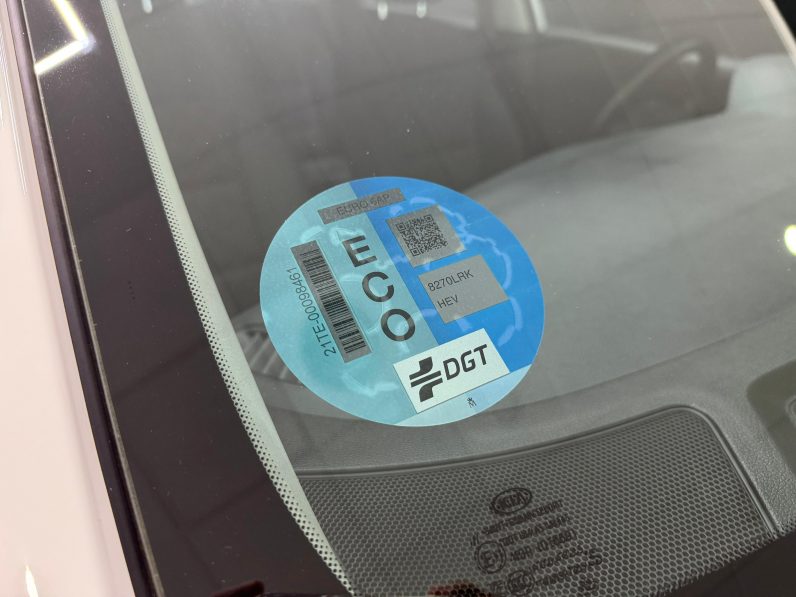 
								KIA Niro 1.6 GDi HEV Concept completo									