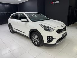 KIA Niro 1.6 GDi HEV Concept