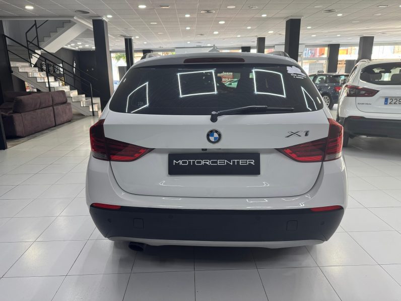 
								BMW X1 xDrive23d Auto completo									