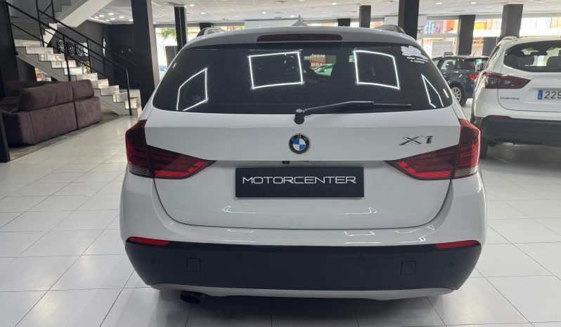
								BMW X1 xDrive23d Auto completo									