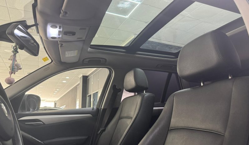 
								BMW X1 xDrive23d Auto completo									