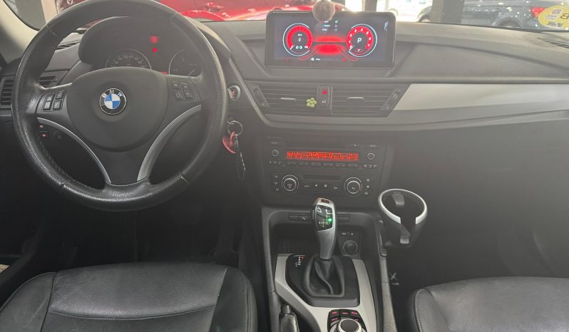 
								BMW X1 xDrive23d Auto completo									