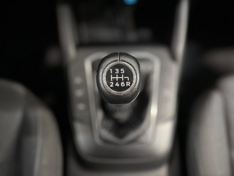 
								FORD Focus 1.0 Ecoboost MHEV Active Style completo									