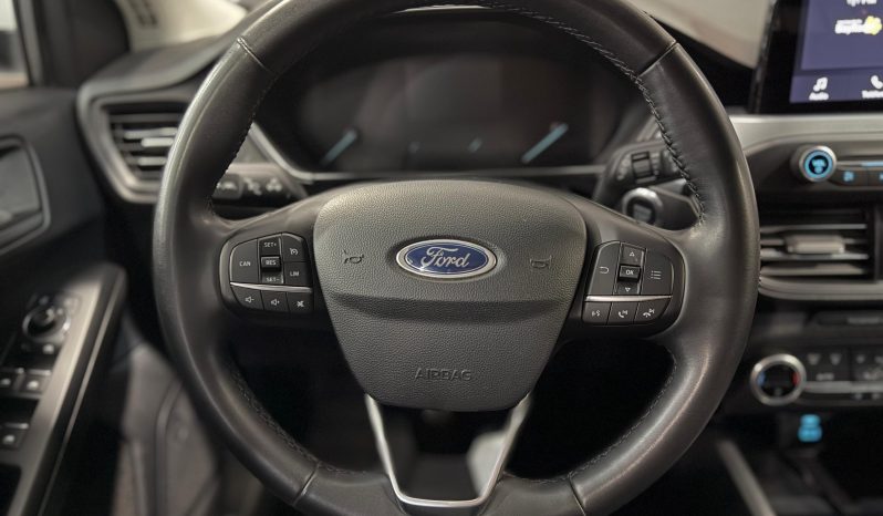 
								FORD Focus 1.0 Ecoboost MHEV Active Style completo									