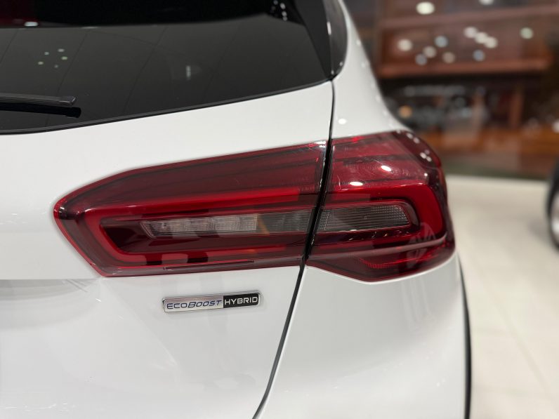 
								FORD Focus 1.0 Ecoboost MHEV Active Style completo									