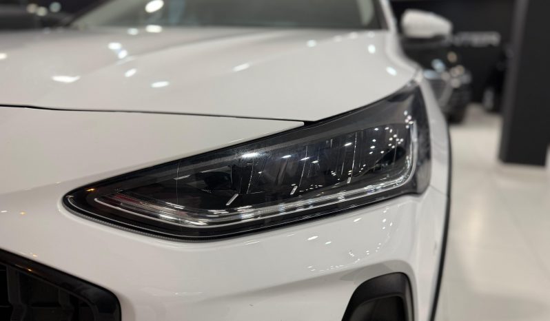 
								FORD Focus 1.0 Ecoboost MHEV Active Style completo									