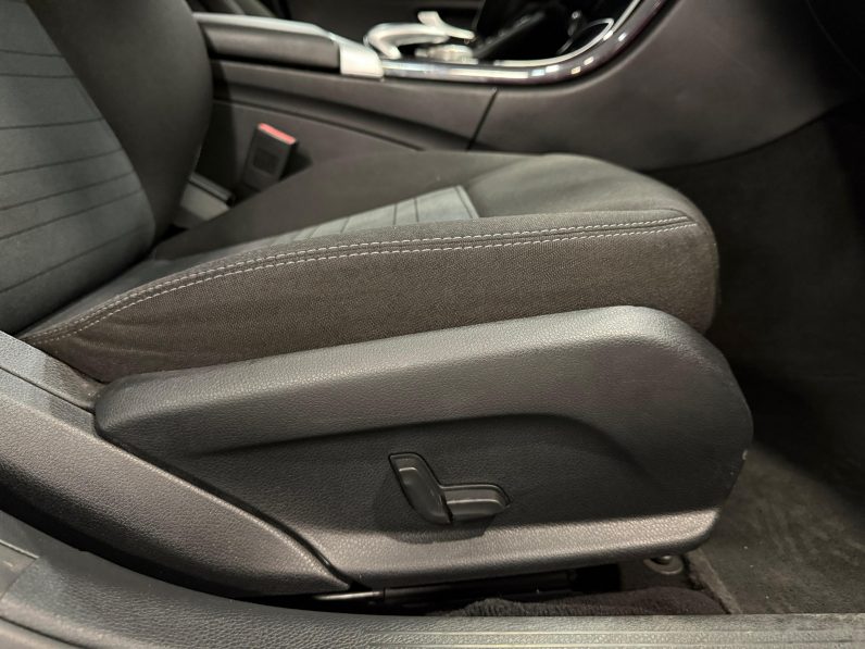 
								MERCEDES-BENZ Clase C C 180 d completo									