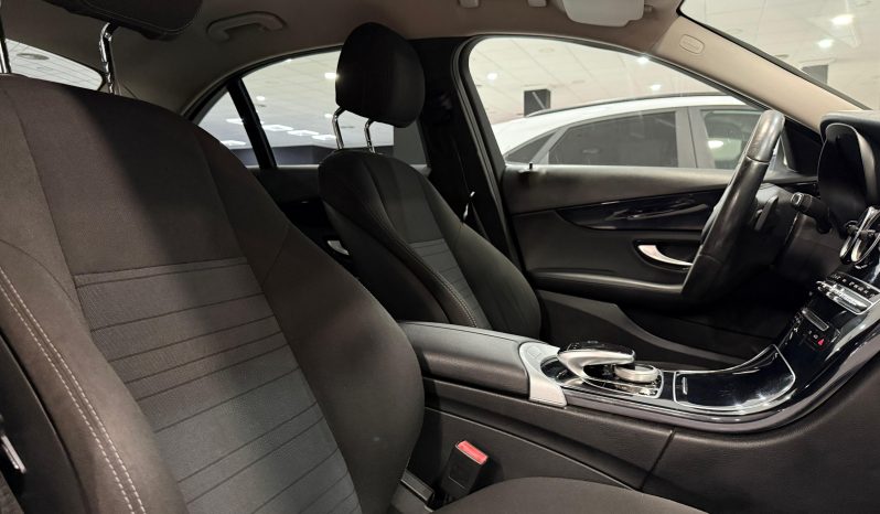 
								MERCEDES-BENZ Clase C C 180 d completo									