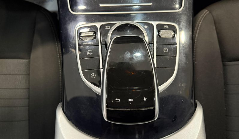 
								MERCEDES-BENZ Clase C C 180 d completo									