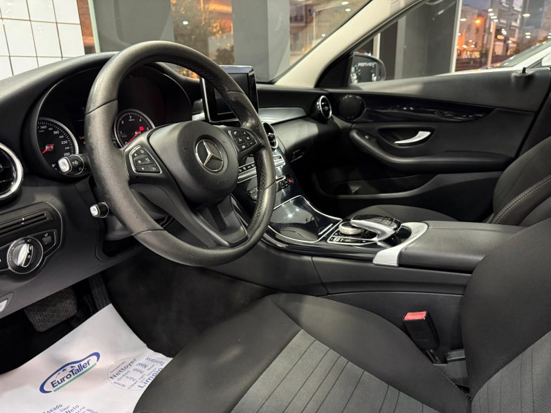 
								MERCEDES-BENZ Clase C C 180 d completo									