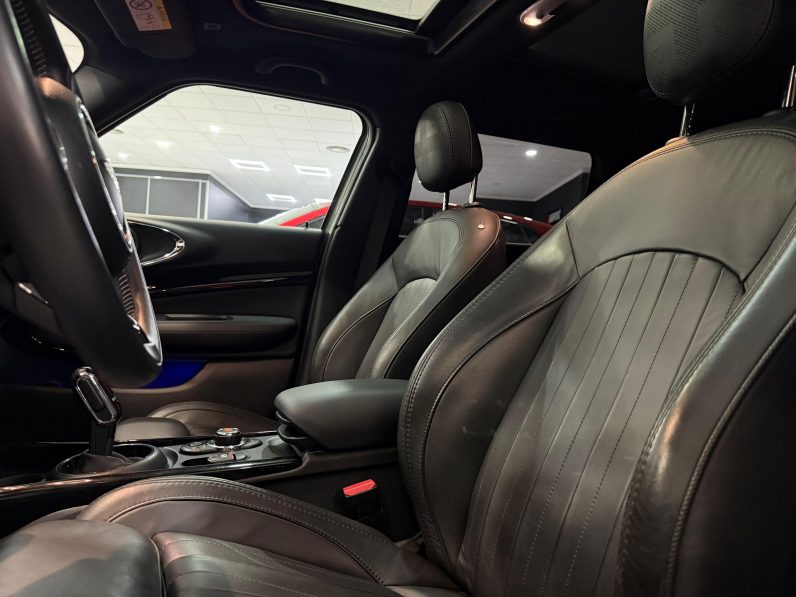 
								MINI CLUBMAN John Cooper Works ALL4 completo									