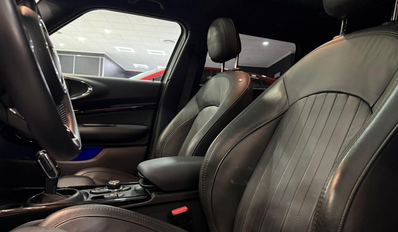 
								MINI CLUBMAN John Cooper Works ALL4 completo									