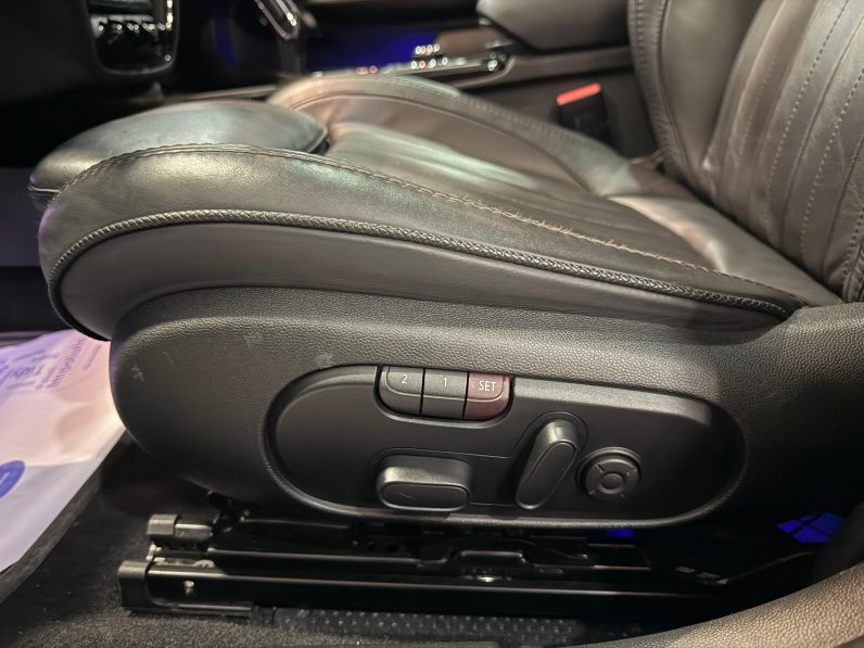 
								MINI CLUBMAN John Cooper Works ALL4 completo									