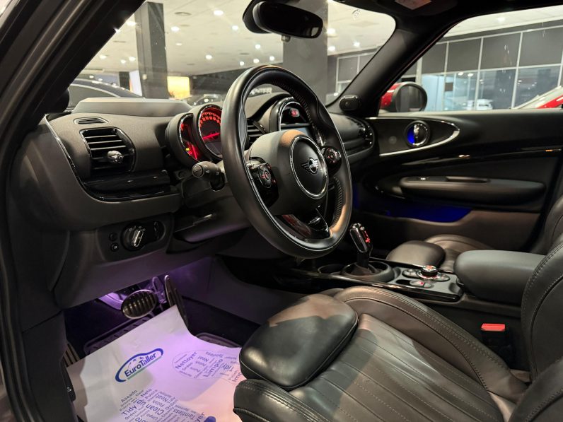 
								MINI CLUBMAN John Cooper Works ALL4 completo									