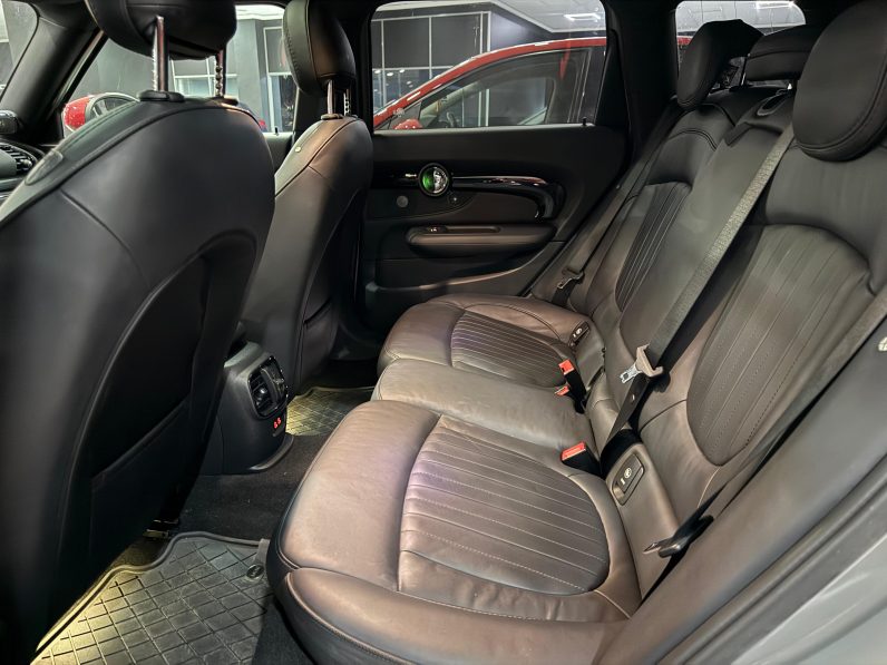 
								MINI CLUBMAN John Cooper Works ALL4 completo									