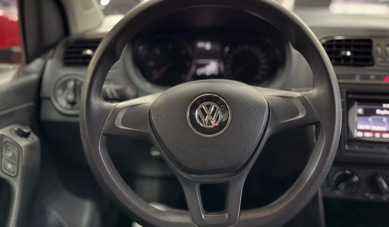 
								VOLKSWAGEN Polo Advance 1.4 TDI BMT completo									