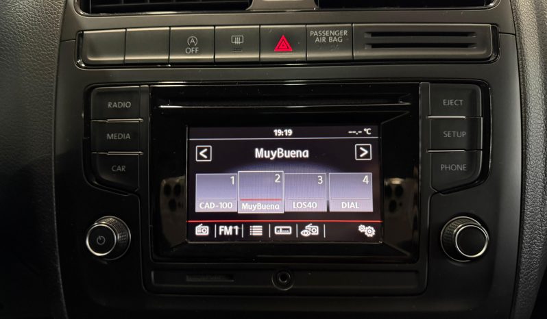 
								VOLKSWAGEN Polo Advance 1.4 TDI BMT completo									