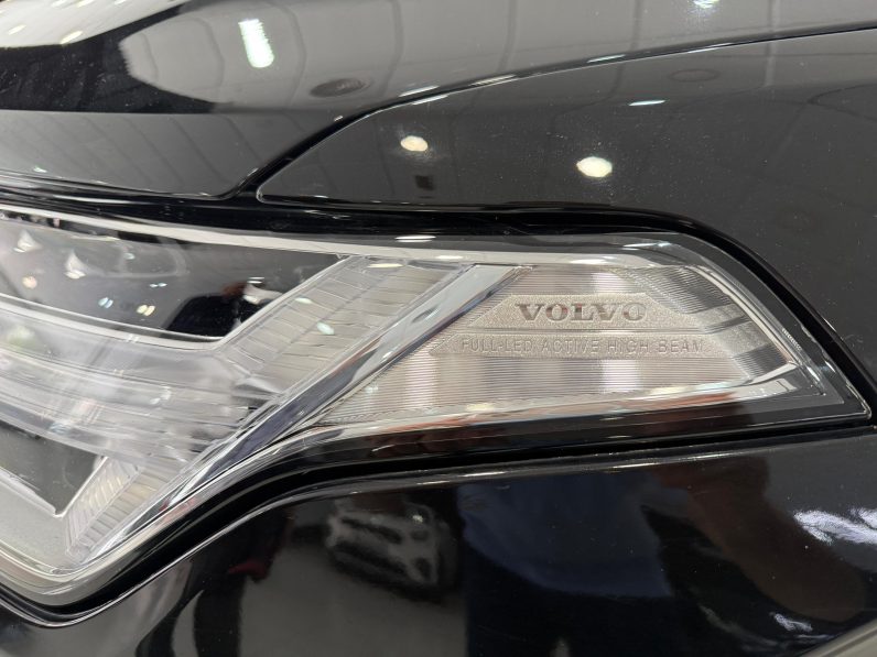 
								VOLVO XC90 2.0 D5 AWD Inscription Auto completo									