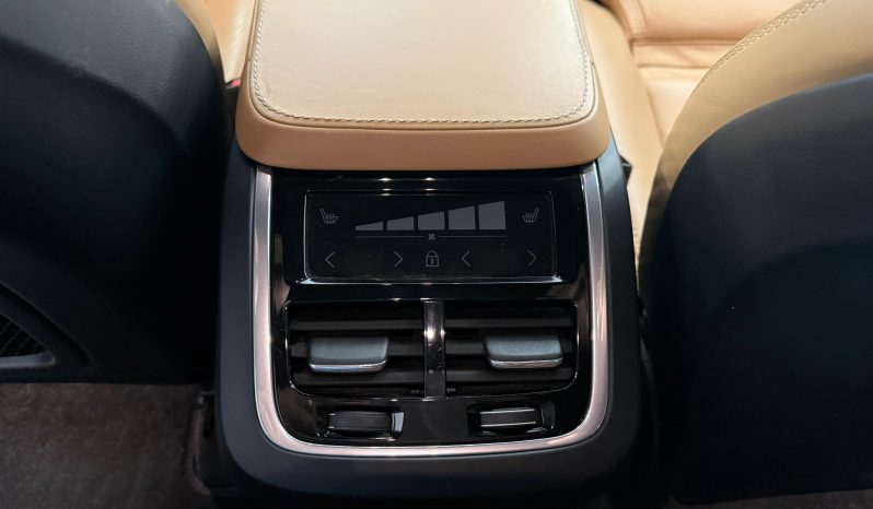 
								VOLVO XC90 2.0 D5 AWD Inscription Auto completo									