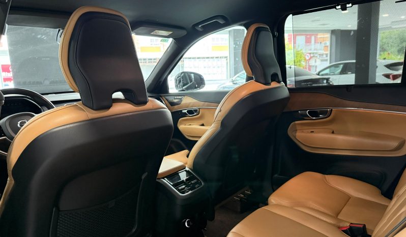 
								VOLVO XC90 2.0 D5 AWD Inscription Auto completo									