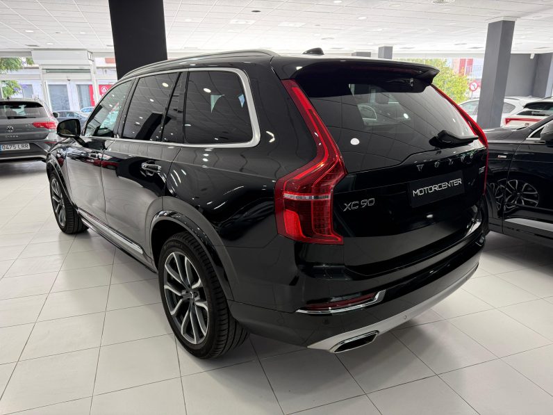 
								VOLVO XC90 2.0 D5 AWD Inscription Auto completo									