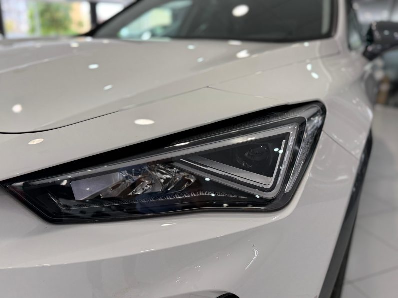 
								CUPRA Formentor 1.5 eTSI 150 CV DSG completo									