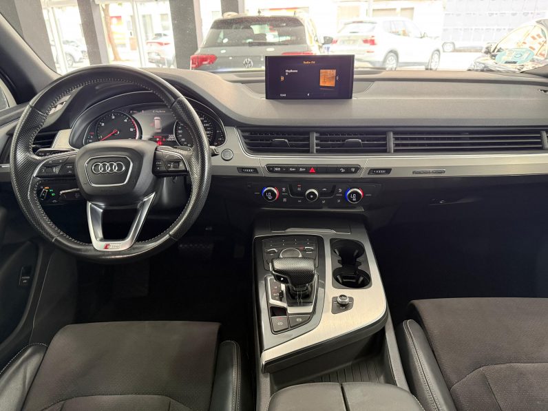 
								AUDI Q7 3.0 TDI quattro tiptronic Sport completo									