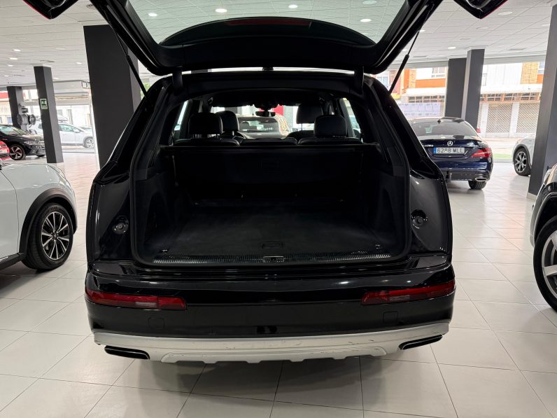 
								AUDI Q7 3.0 TDI quattro tiptronic Sport completo									