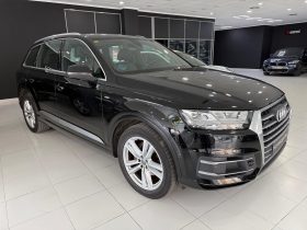 AUDI Q7 3.0 TDI quattro tiptronic Sport
