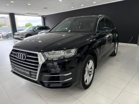AUDI Q7 3.0 TDI quattro tiptronic Sport