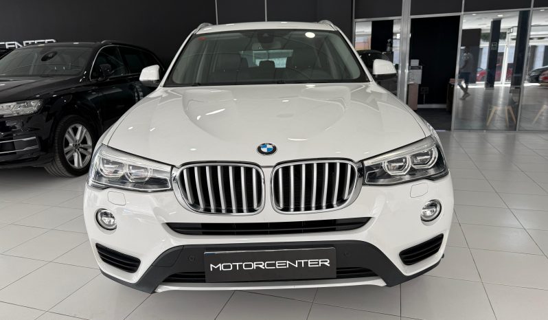 
								BMW X3 xDrive20d completo									