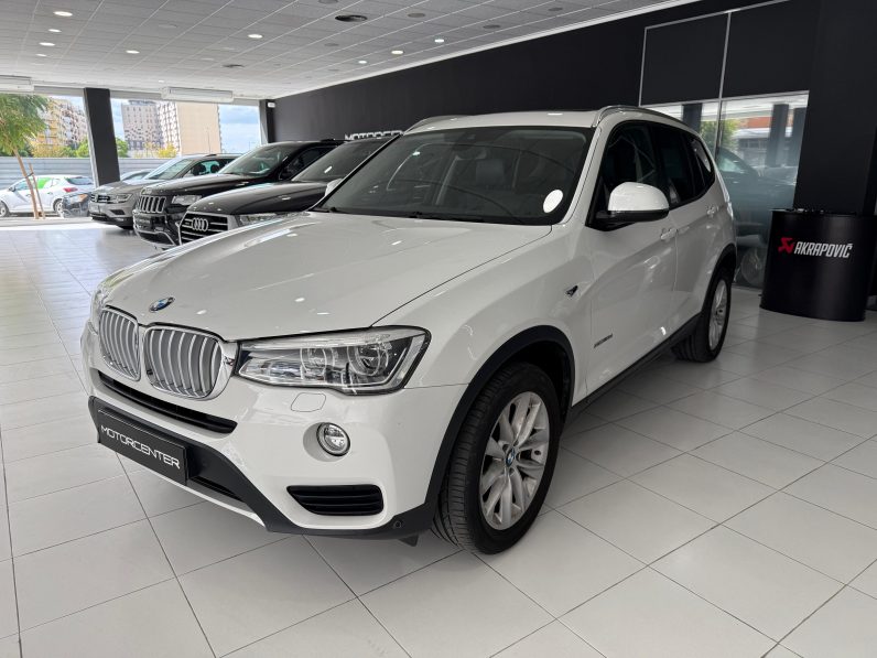 
								BMW X3 xDrive20d completo									
