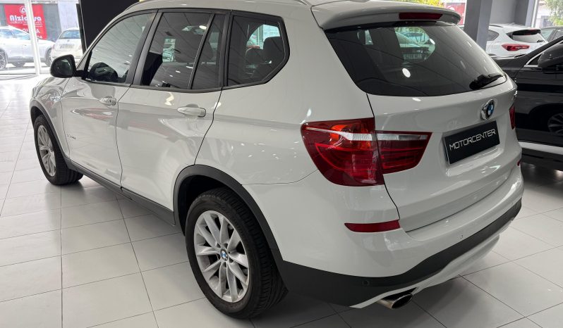 
								BMW X3 xDrive20d completo									