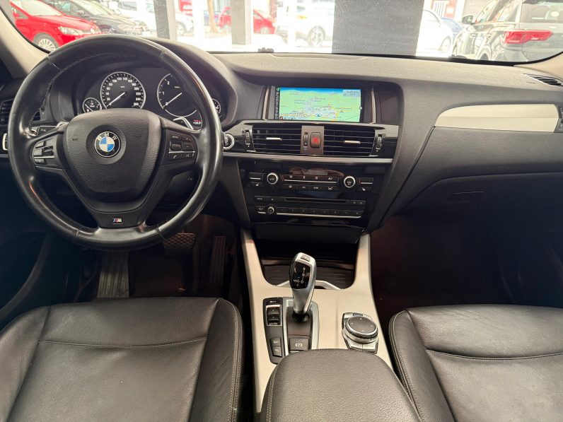 
								BMW X3 xDrive20d completo									