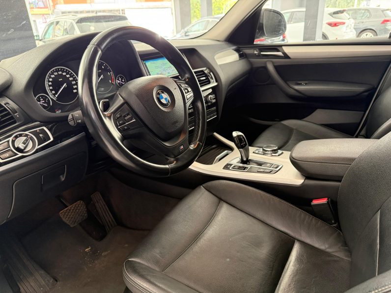 
								BMW X3 xDrive20d completo									