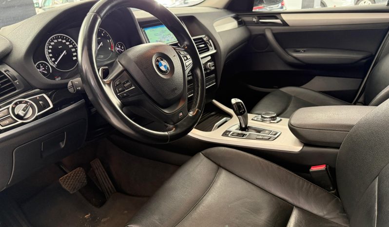 
								BMW X3 xDrive20d completo									