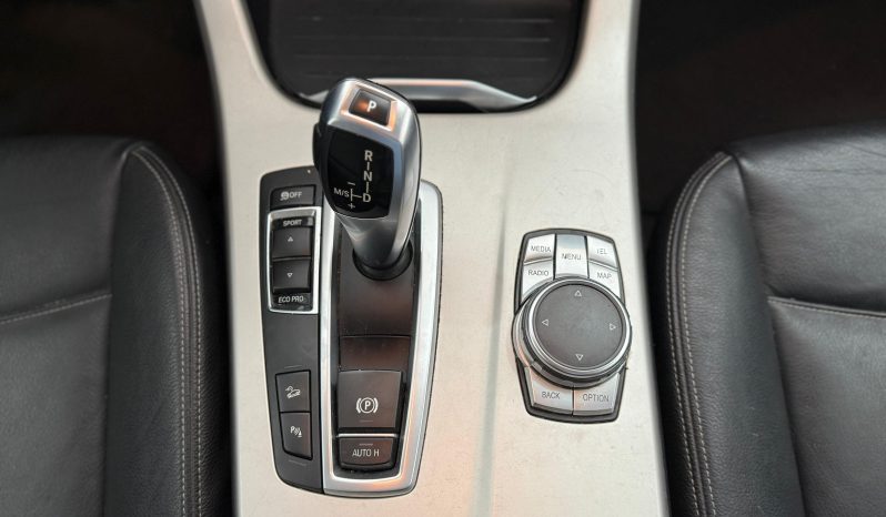 
								BMW X3 xDrive20d completo									