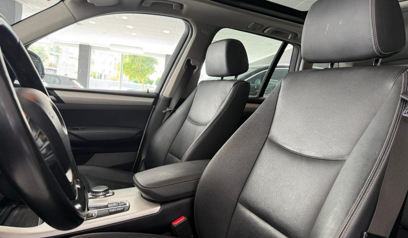 
								BMW X3 xDrive20d completo									