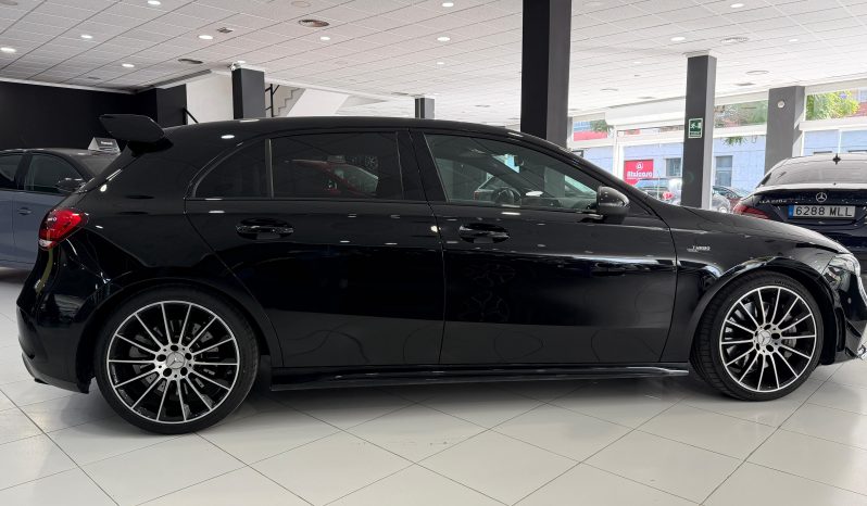 
								MERCEDES-BENZ Clase A MercedesAMG A 35 4MATIC completo									